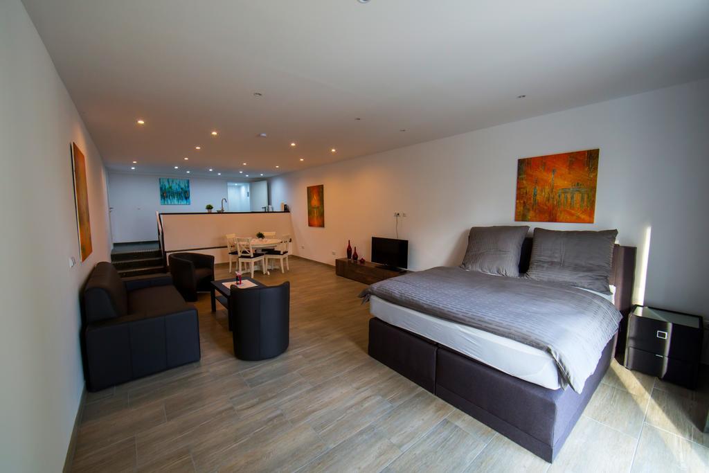 Wassersport-Appartements Am Stoessensee Berlim Exterior foto